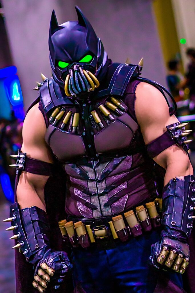 batman x bane cosplay mashup